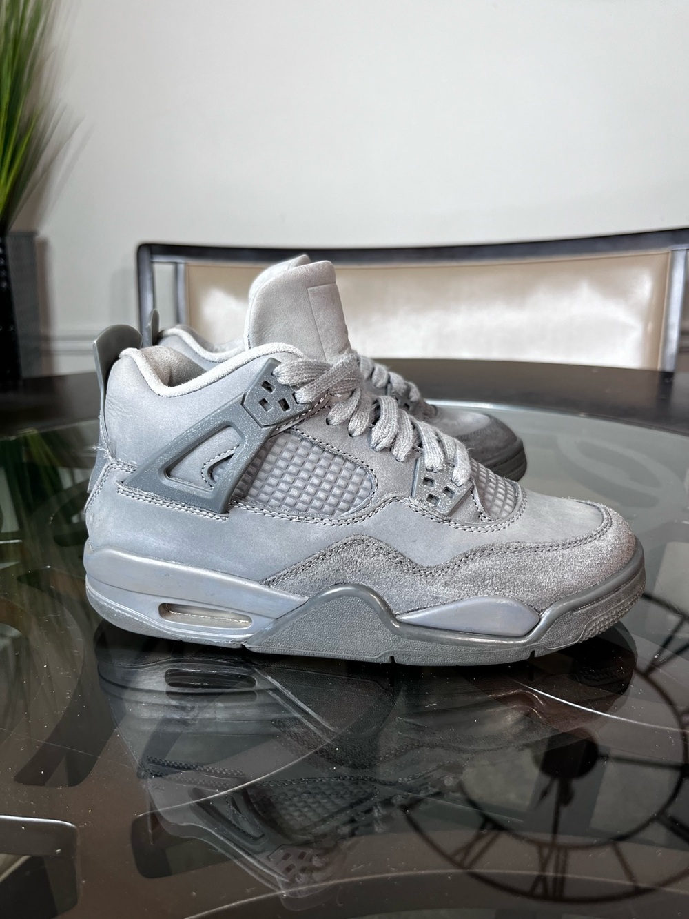 Nike Air Jordan 4 Retro SE
Paris Olympics Wet Cement
Youth Sz 5.5 Y